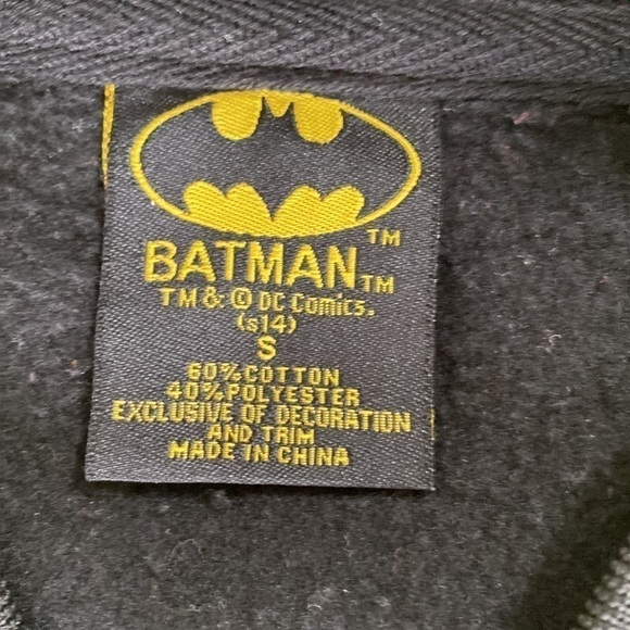 Batman Bomber Jacket | Men’s Small | Fleece Lining | Soft and Warm | DC Comics - Picture 4 of 5